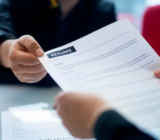 Qué escribir en la sección «Acerca de mí» de su currículum (con ejemplos listos para usar)